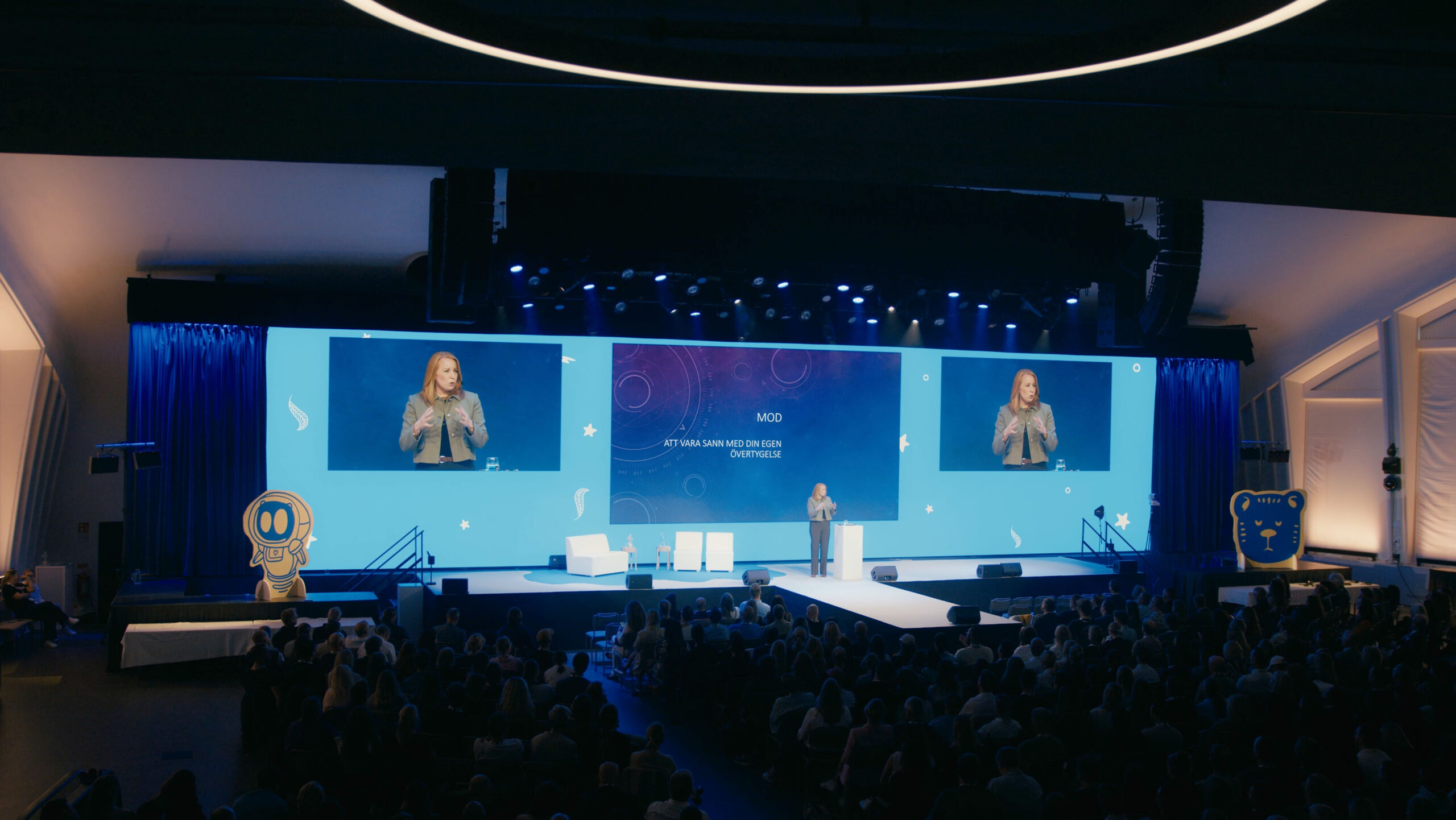 The Summit by Bonnier News_03